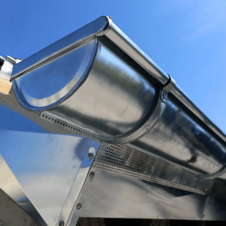 gouttière aluminium sur mesure posée dans le tarn